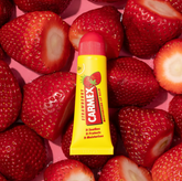 Carmex Strawberry Lip Balm Tube - 10 gr